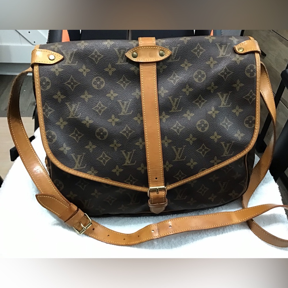 Louis Vuitton Bags - Picture 4 of 15